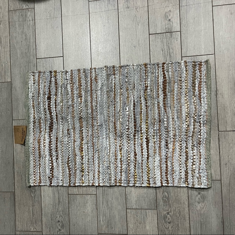 2x3 rug